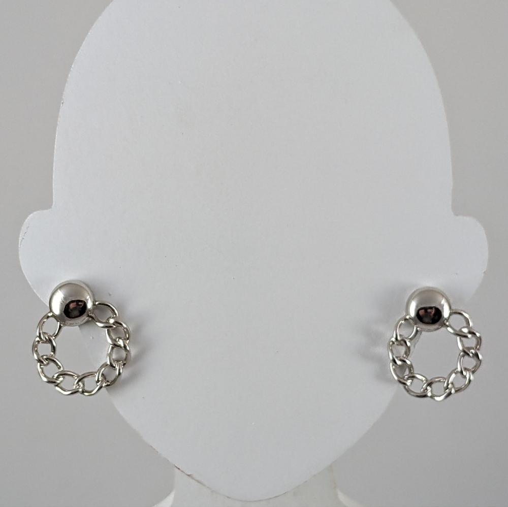 Monet Chain Circle Earrings